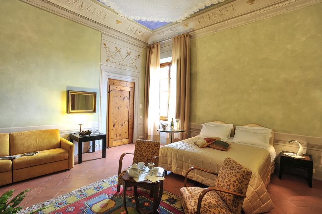 Bed and Breakfast Torre Dei Lari Residenza D'Epoca Florencia Habitación foto